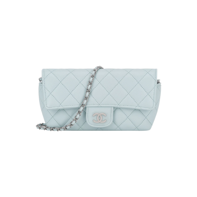 샤넬 클래식 체인 안경 케이스 그레인드 카프스킨 실버 메탈 라이트 블루 AP2044Y33351NF290