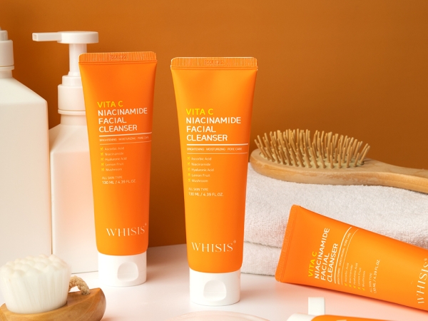 위시스 비타C 나이아신아마이드 페이셜 클렌저 whisis vita C niacinamide facial cleanser