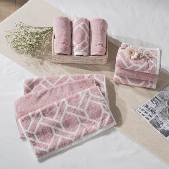 로얄베르겐 프리미엄 뱀부타올 먼지없는 고급 수건 페이스타올 1P 다이아샤인 핑크 1P