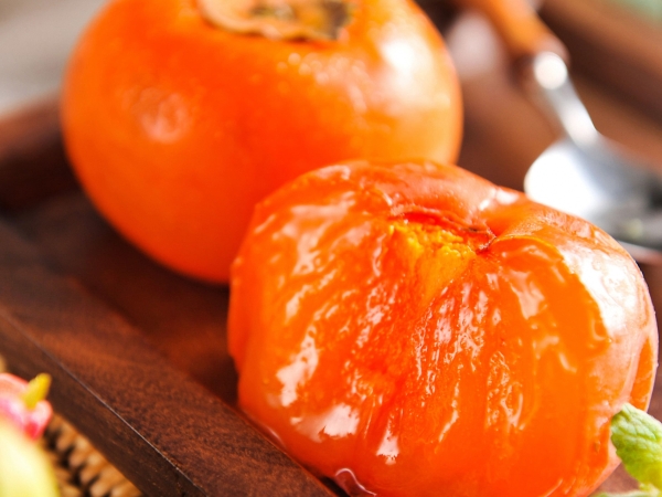 청도 반시 5kg 소과 (55과내외) / 중소과 (45과내외) / 중과(40과내외) / 대과 (35과내외)