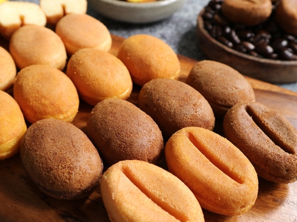 알앤알 커피콩빵 450g 2봉, 커피맛 플레인 바나나 슈크림