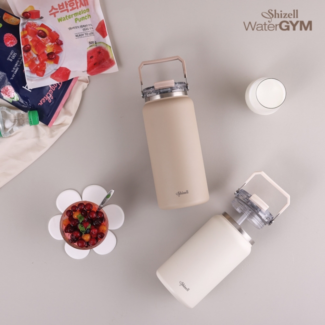 쉬젤 워터짐 점보텀블러_밀크 크리미 1350ml