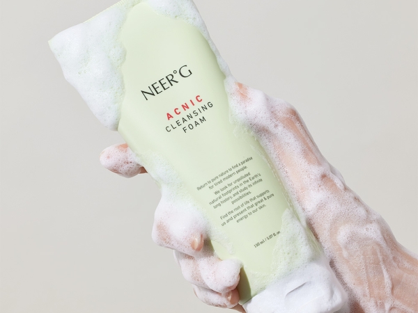 니얼지(NEER\'G)  아크닉 클렌징 폼  150ml 여드름성 피부 완화 